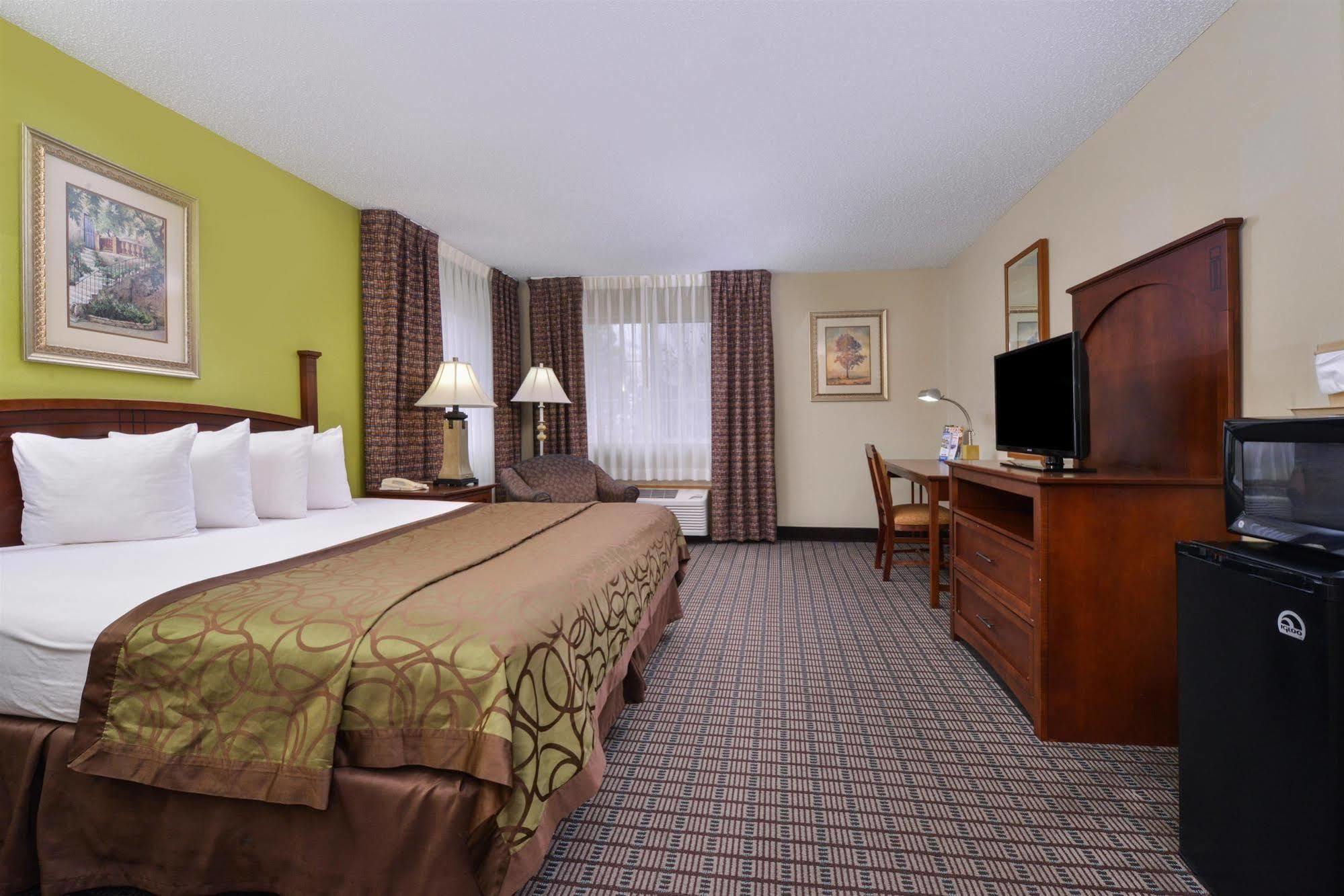 Regency Inn Geneseo Il I-80 Exterior foto